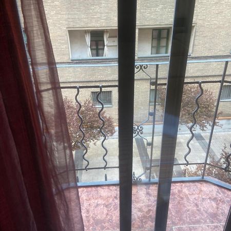 Habitaciones Familiares Con Bano Privado Lf - Sin Ascensor Сарагоса Екстер'єр фото