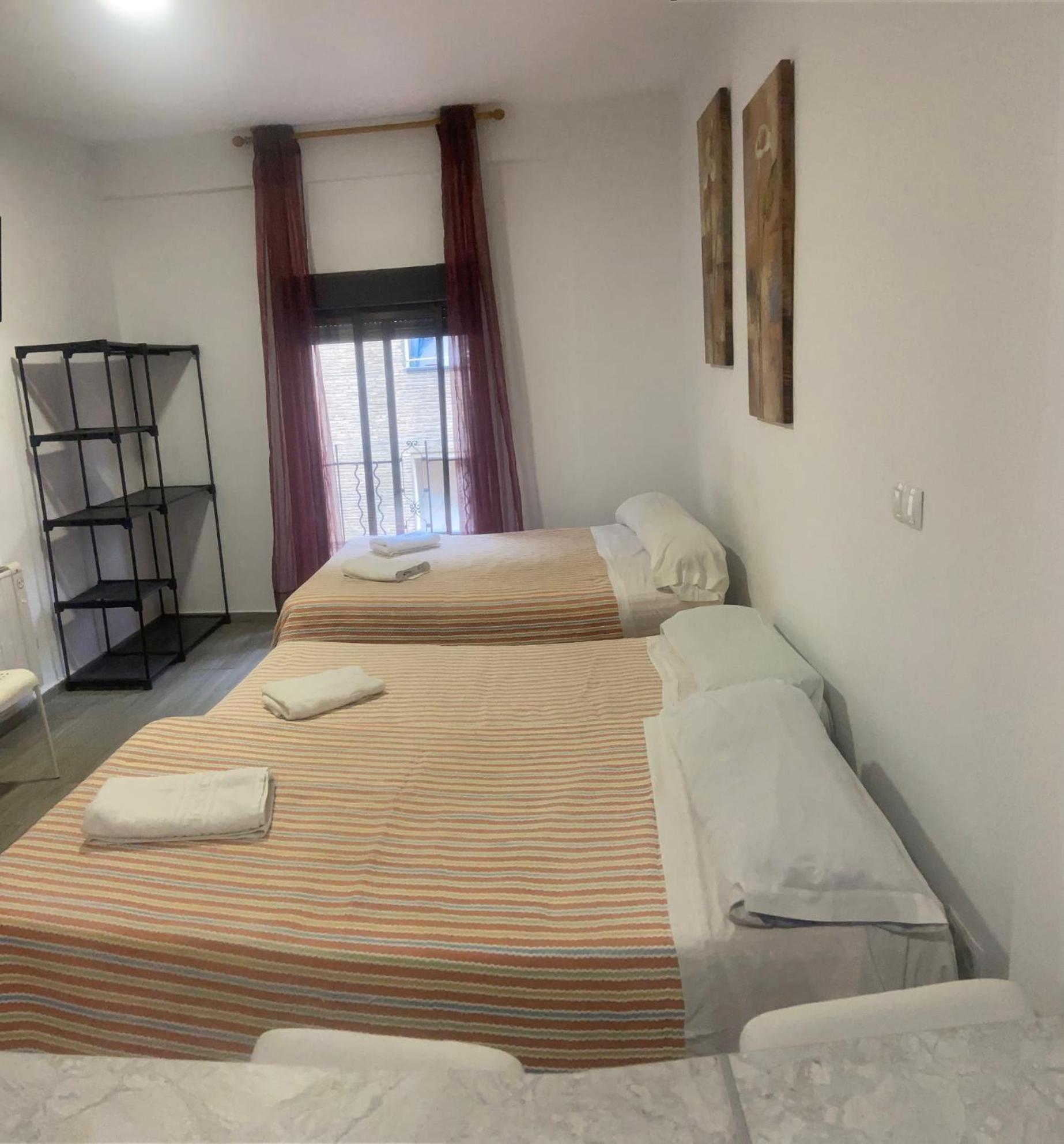 Habitaciones Familiares Con Bano Privado Lf - Sin Ascensor Сарагоса Екстер'єр фото